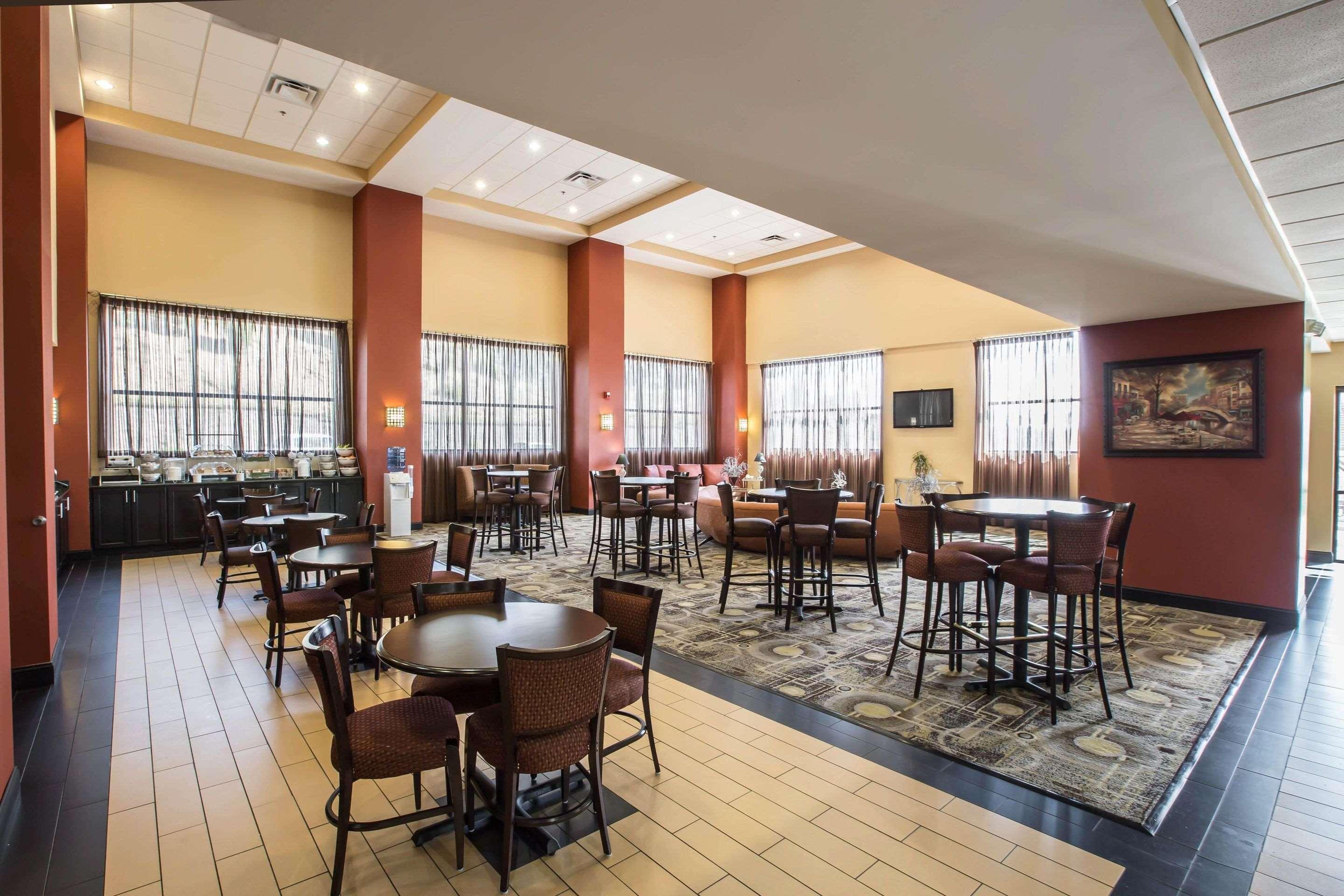 Comfort Suites Кингспорт Екстериор снимка