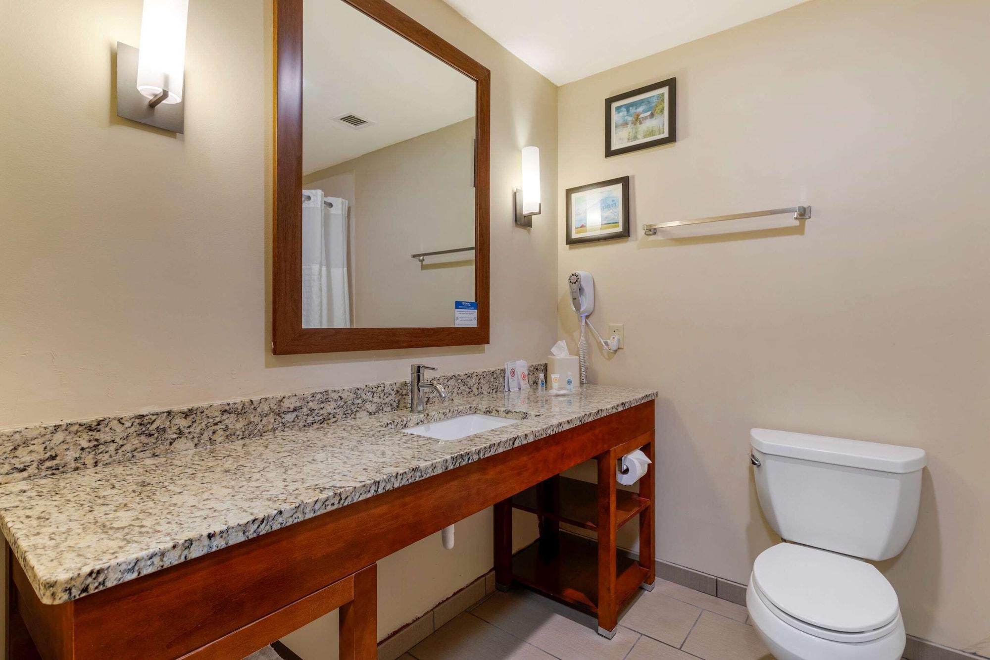 Comfort Suites Кингспорт Екстериор снимка